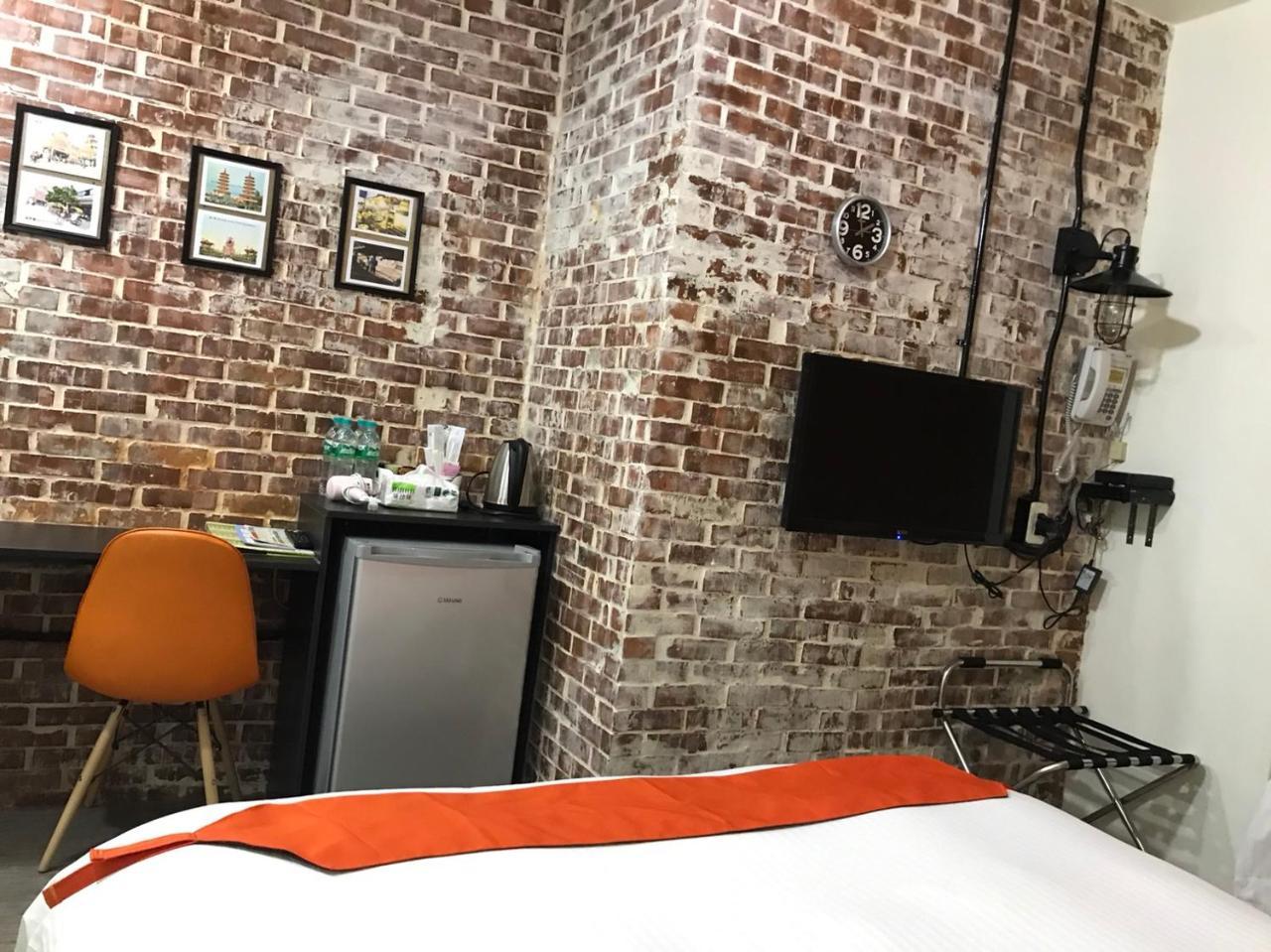 Laichite Hotel Love River Гаосюн Экстерьер фото